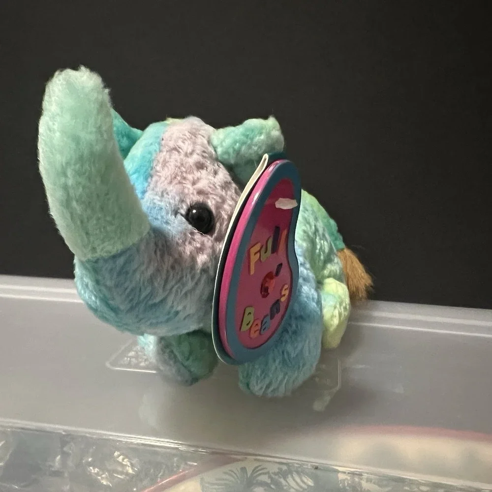 Avon Full O Beans Birthstone Bean Bag Plush Animal Tag Attached- Birthday set 11